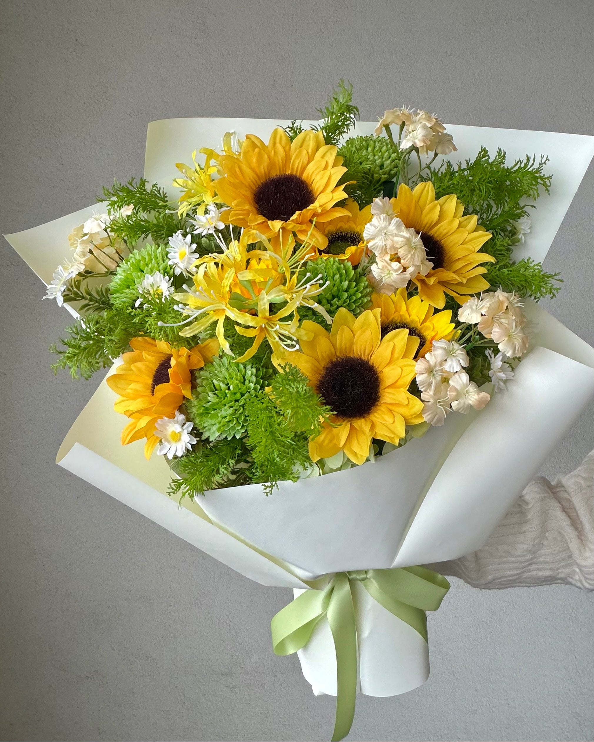 Sunny Beginning Bouquet
